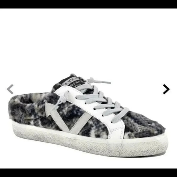 Vintage Havana SNUGGLE FUR MULE SNEAKER - Picture 1 of 11